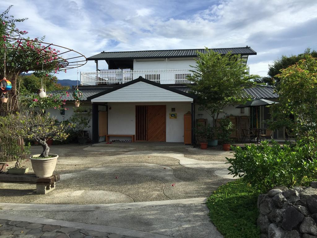 Hou Shan Ren Jia B&B Luye Exterior photo